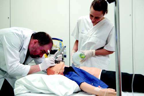 SimJunior action 4